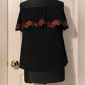 Rose detailed blouse